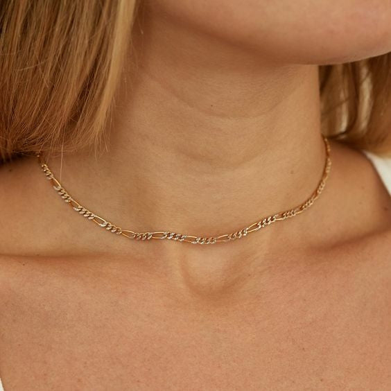 Choker elo Groumet  minimalista